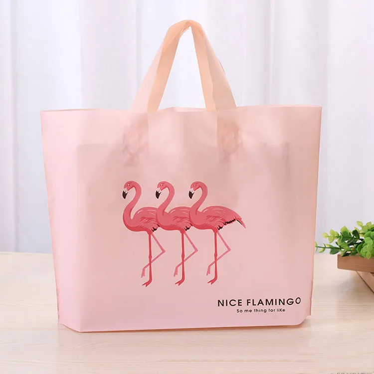 Bagaimana cara membuang tas belanja plastik setelah digunakan?